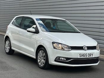 Used Volkswagen Polo 2016 for sale - 78783634: Photo