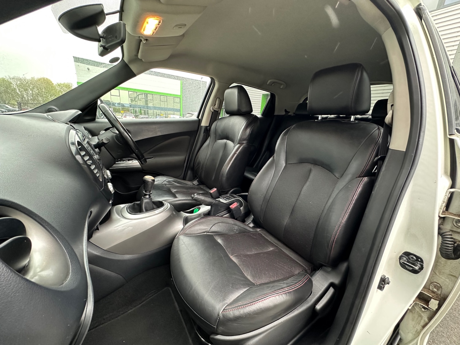 Used Nissan Juke 2012 for sale - 78202510: Photo 38