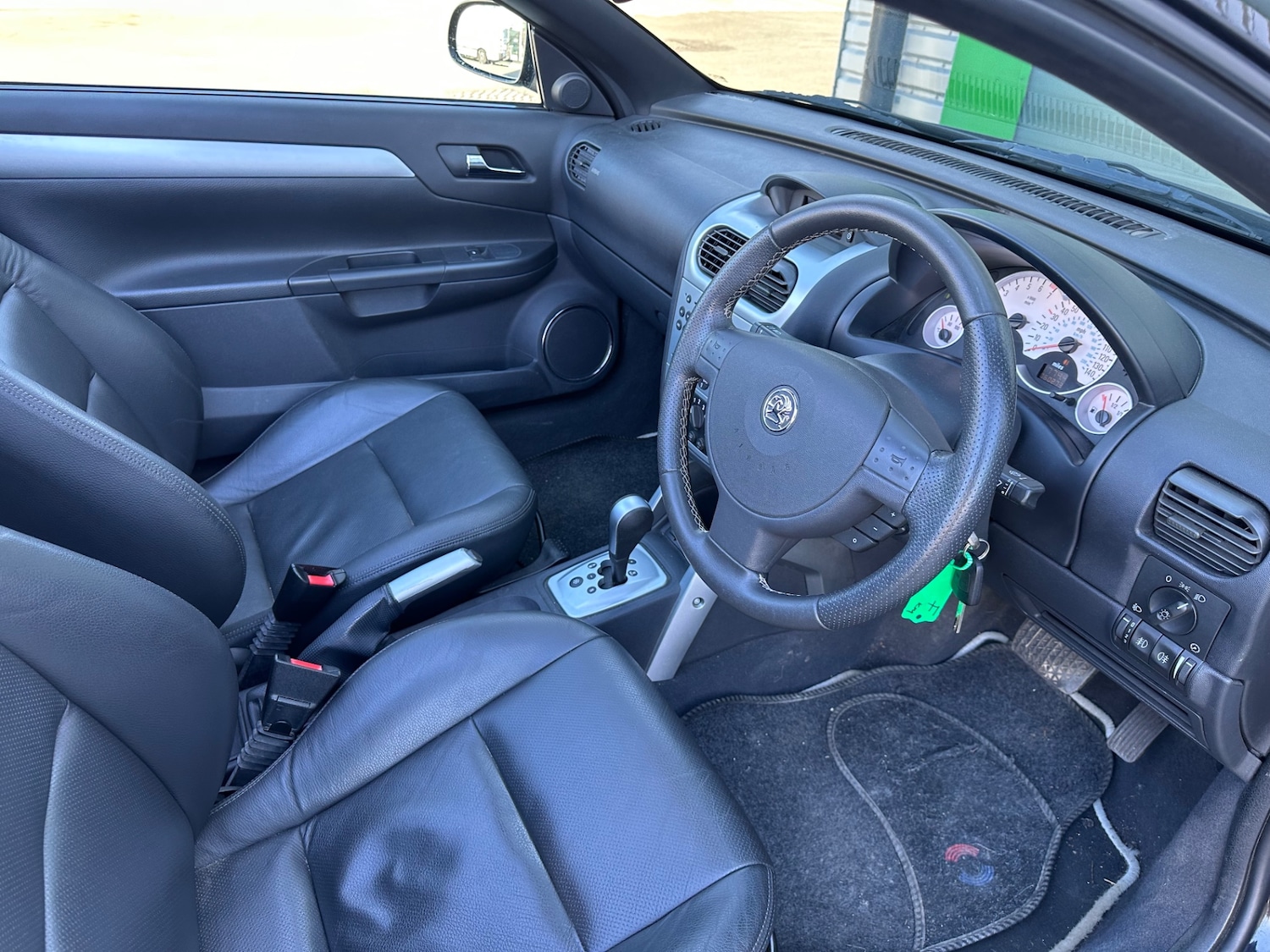 Used Vauxhall Tigra 2007 for sale - 78031821: Photo 19