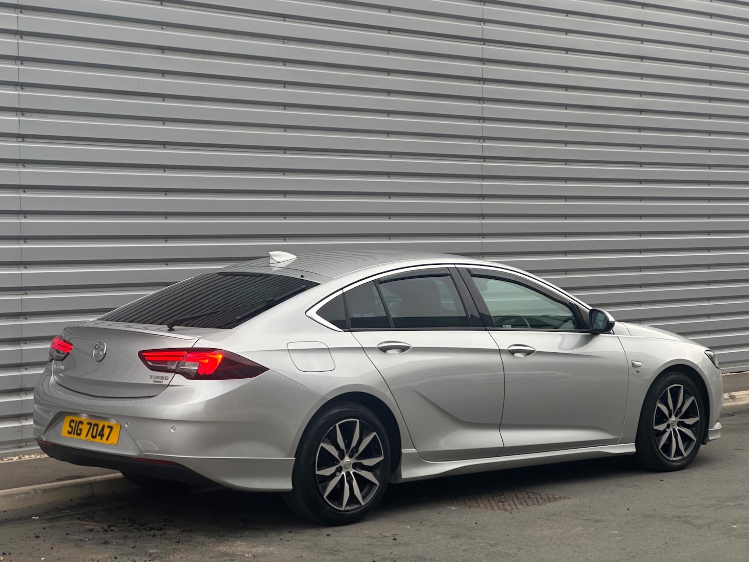Used Vauxhall Insignia 2017 for sale - 77120644: Photo 19