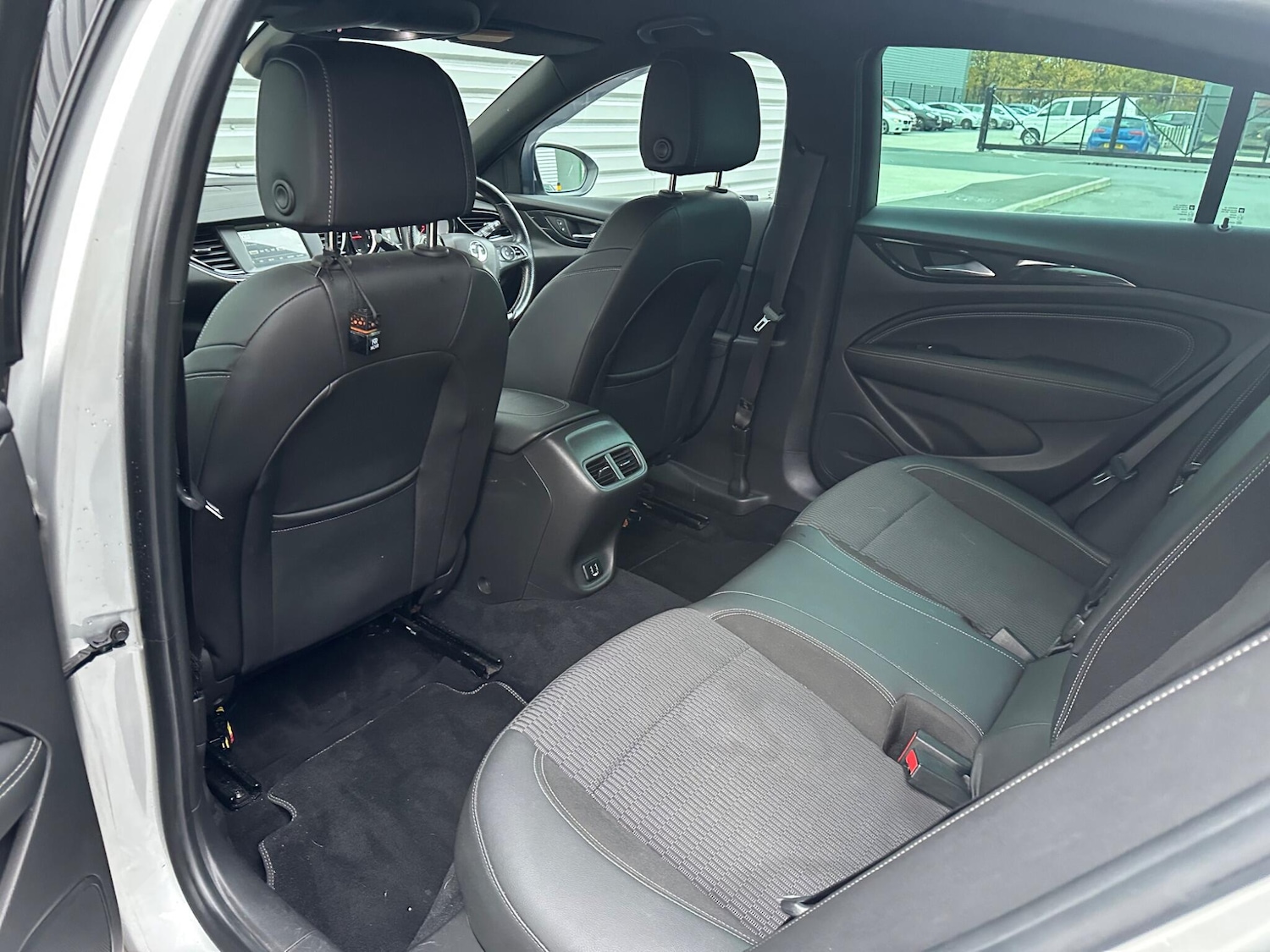 Used Vauxhall Insignia 2017 for sale - 77120644: Photo 30