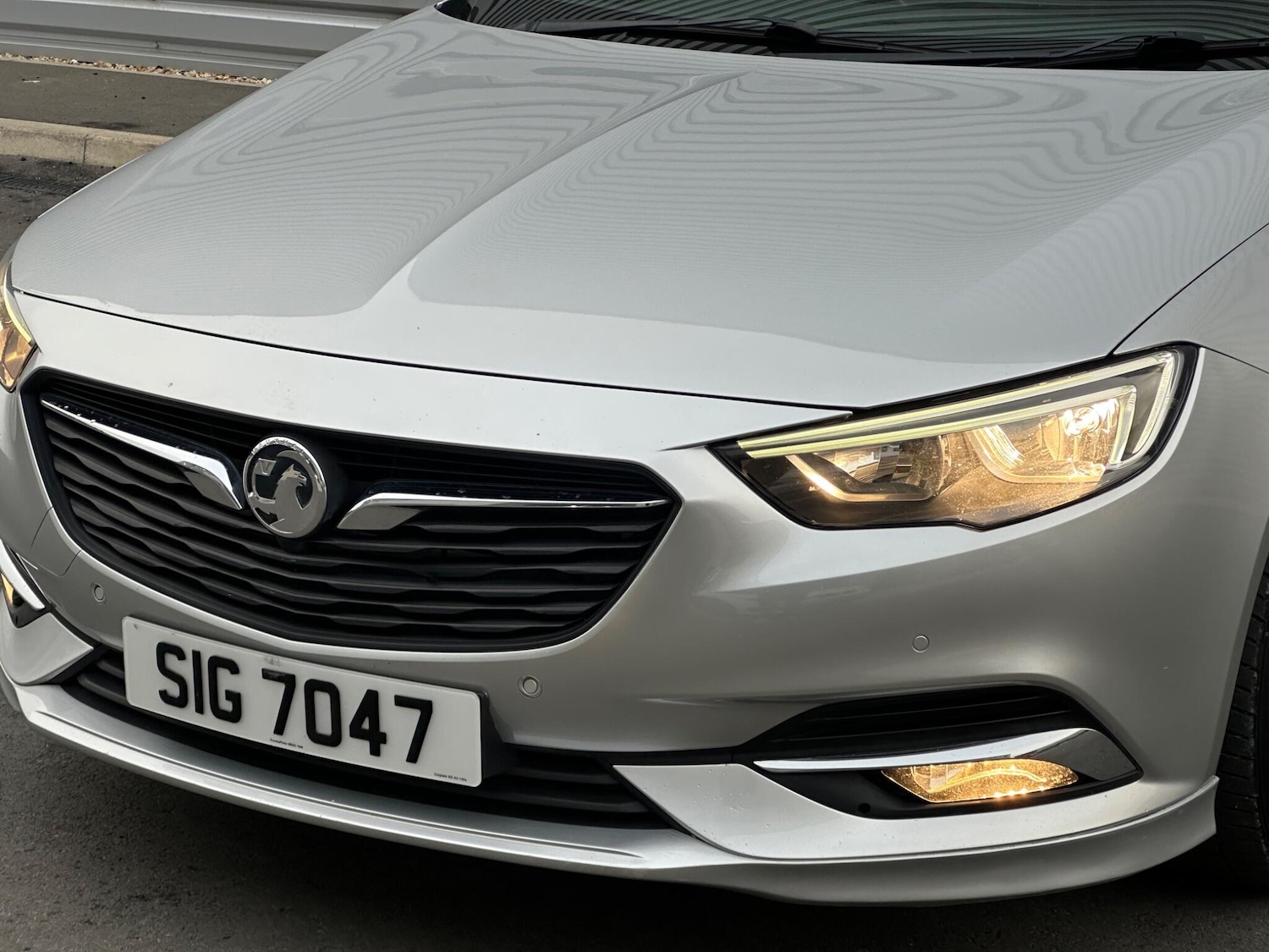 Used Vauxhall Insignia 2017 for sale - 77120644: Photo 9