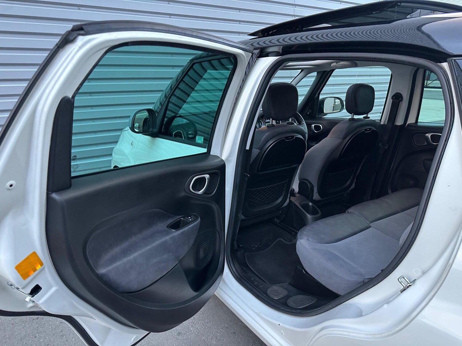 Used Fiat 500L for sale - 77468474: Photo 37