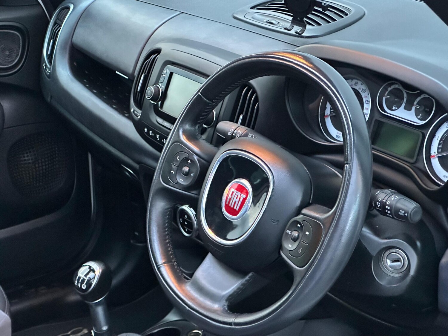 Used Fiat 500L for sale - 77468474: Photo 44