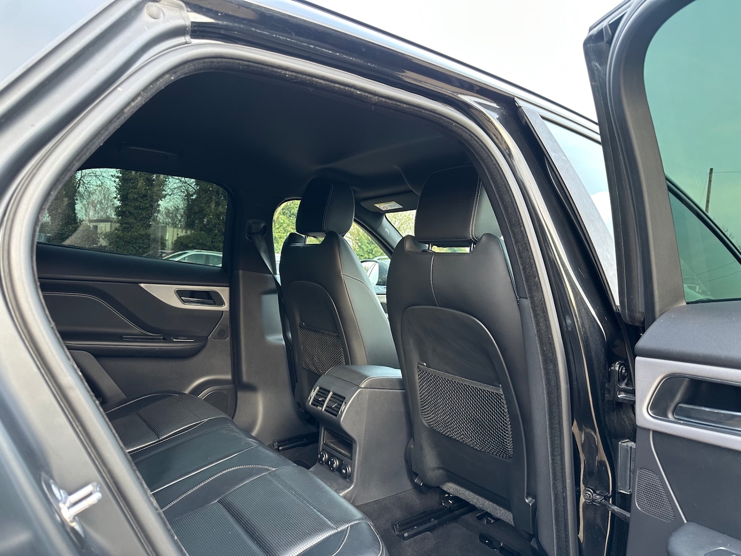 Used Jaguar F-Pace 2016 for sale - 77973064: Photo 18