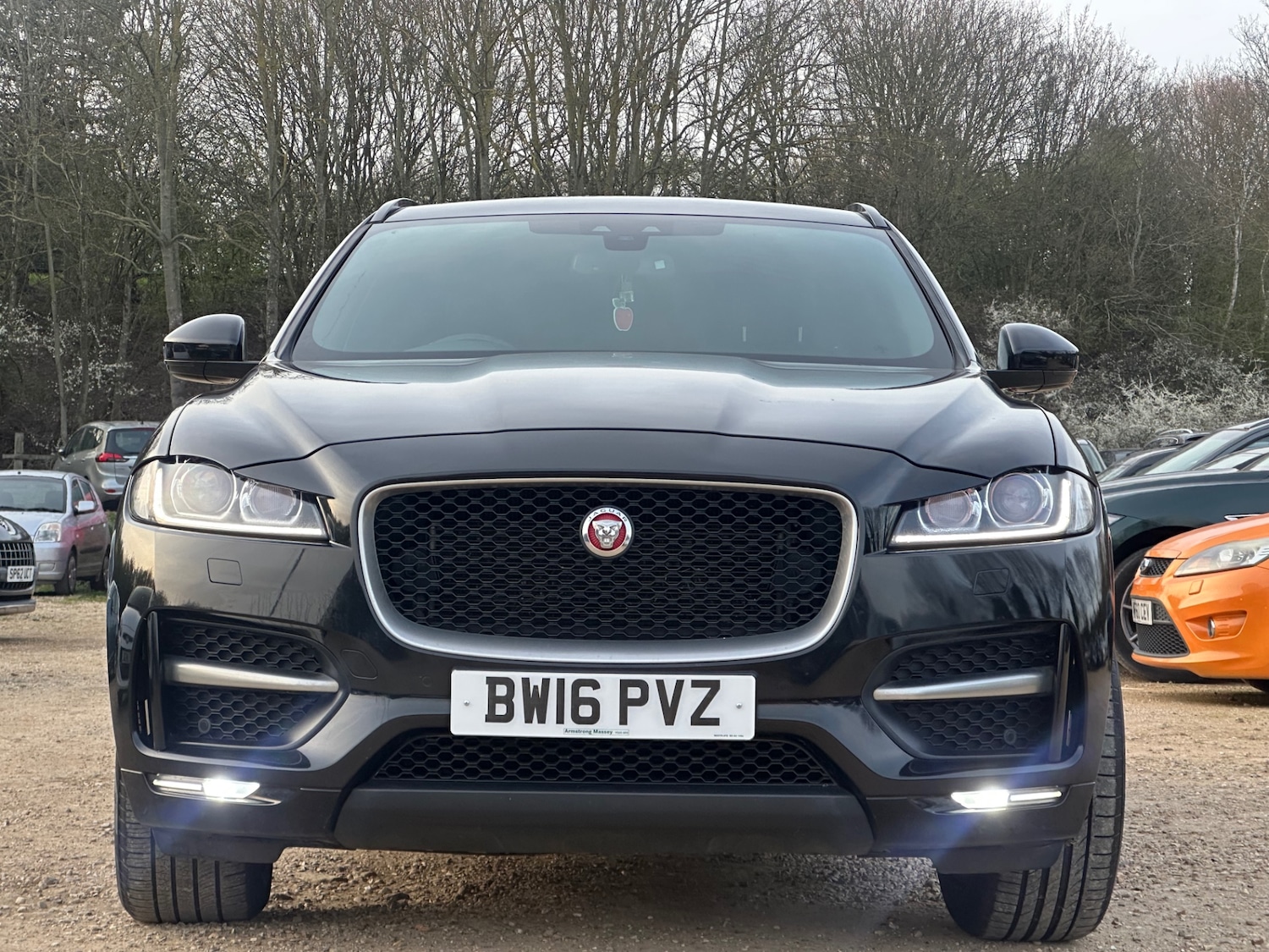 Used Jaguar F-Pace 2016 for sale - 77973064: Photo 2