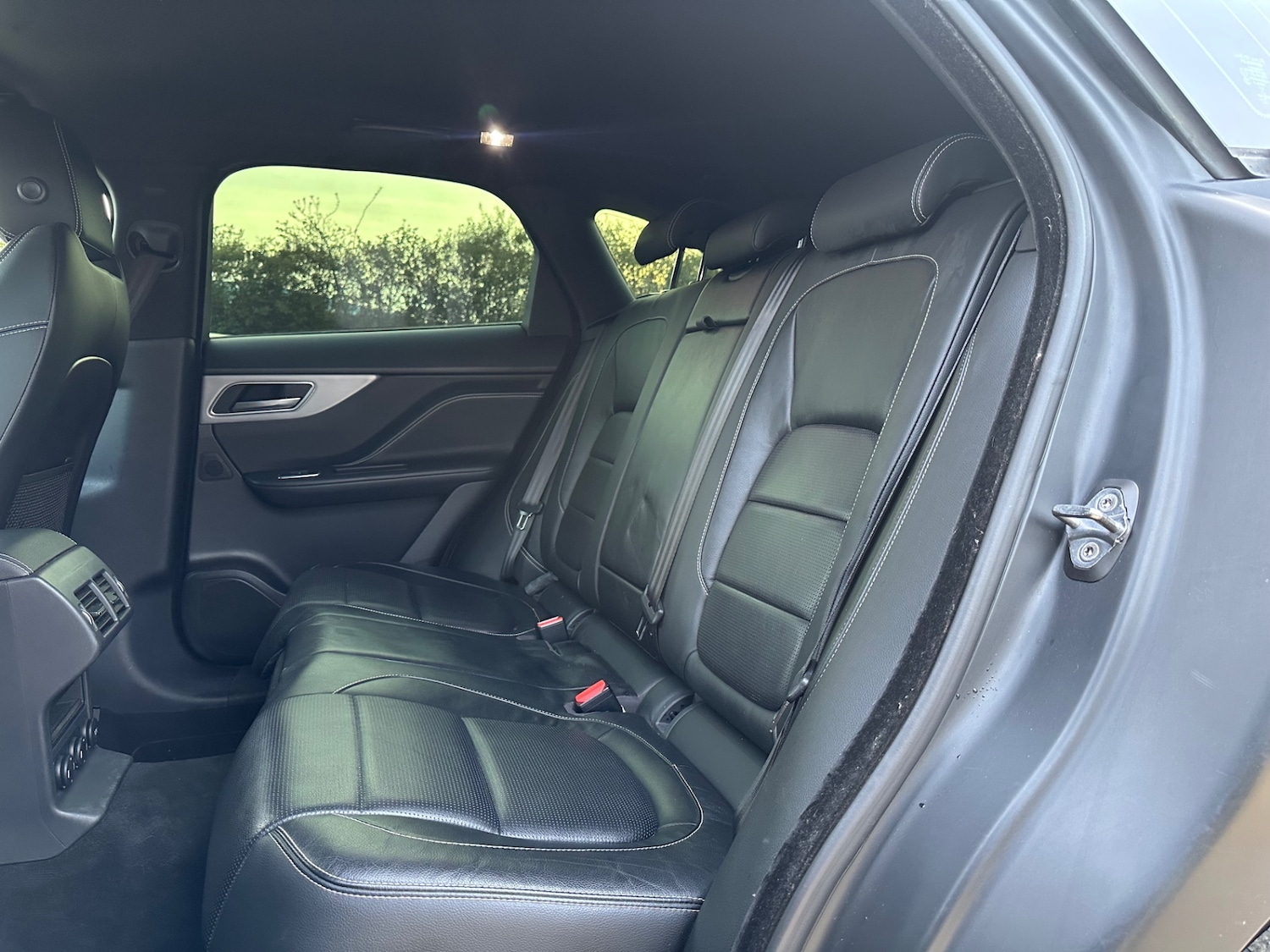 Used Jaguar F-Pace 2016 for sale - 77973064: Photo 20