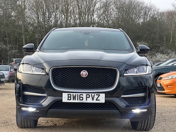 Used Jaguar F-Pace 2016 for sale - 77973064: Photo