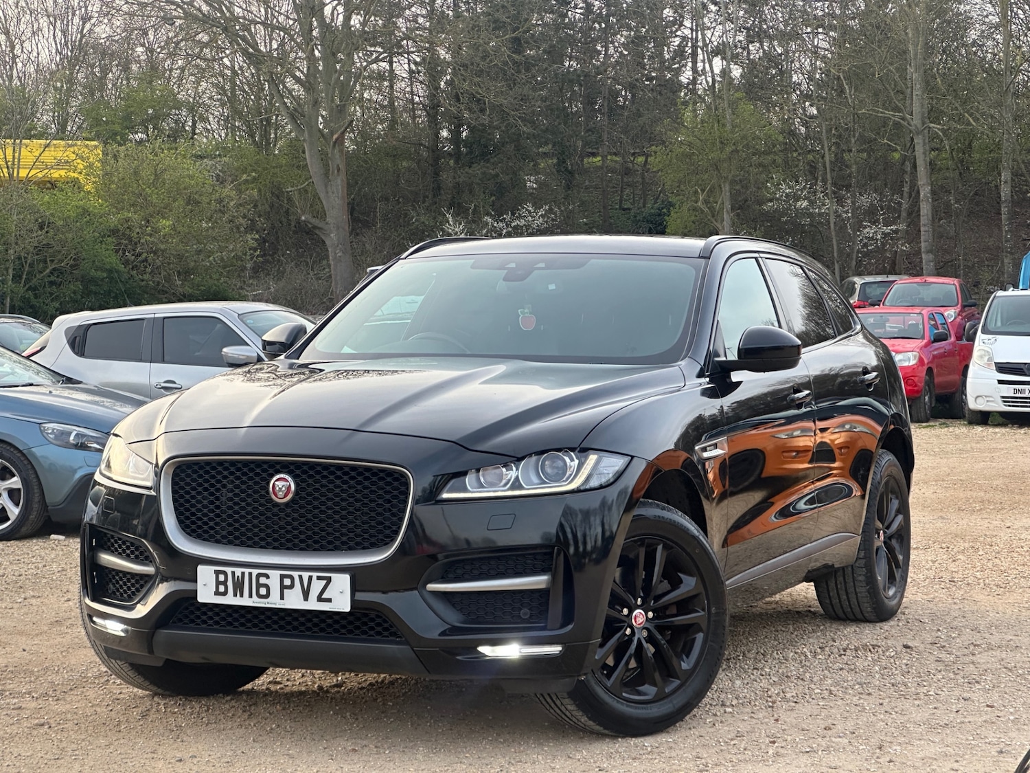 Used Jaguar F-Pace 2016 for sale - 77973064: Photo 3