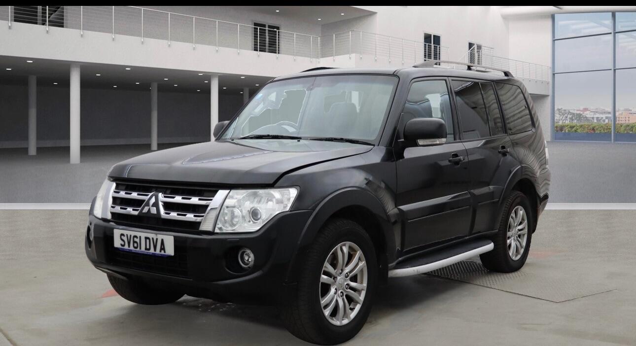 Used Mitsubishi Shogun 2011 for sale - 76123028: Photo 2