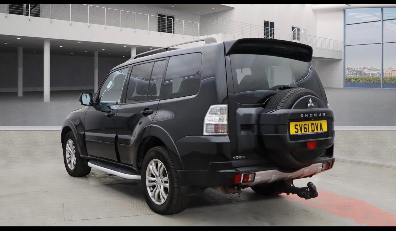 Used Mitsubishi Shogun 2011 for sale - 76123028: Photo 3