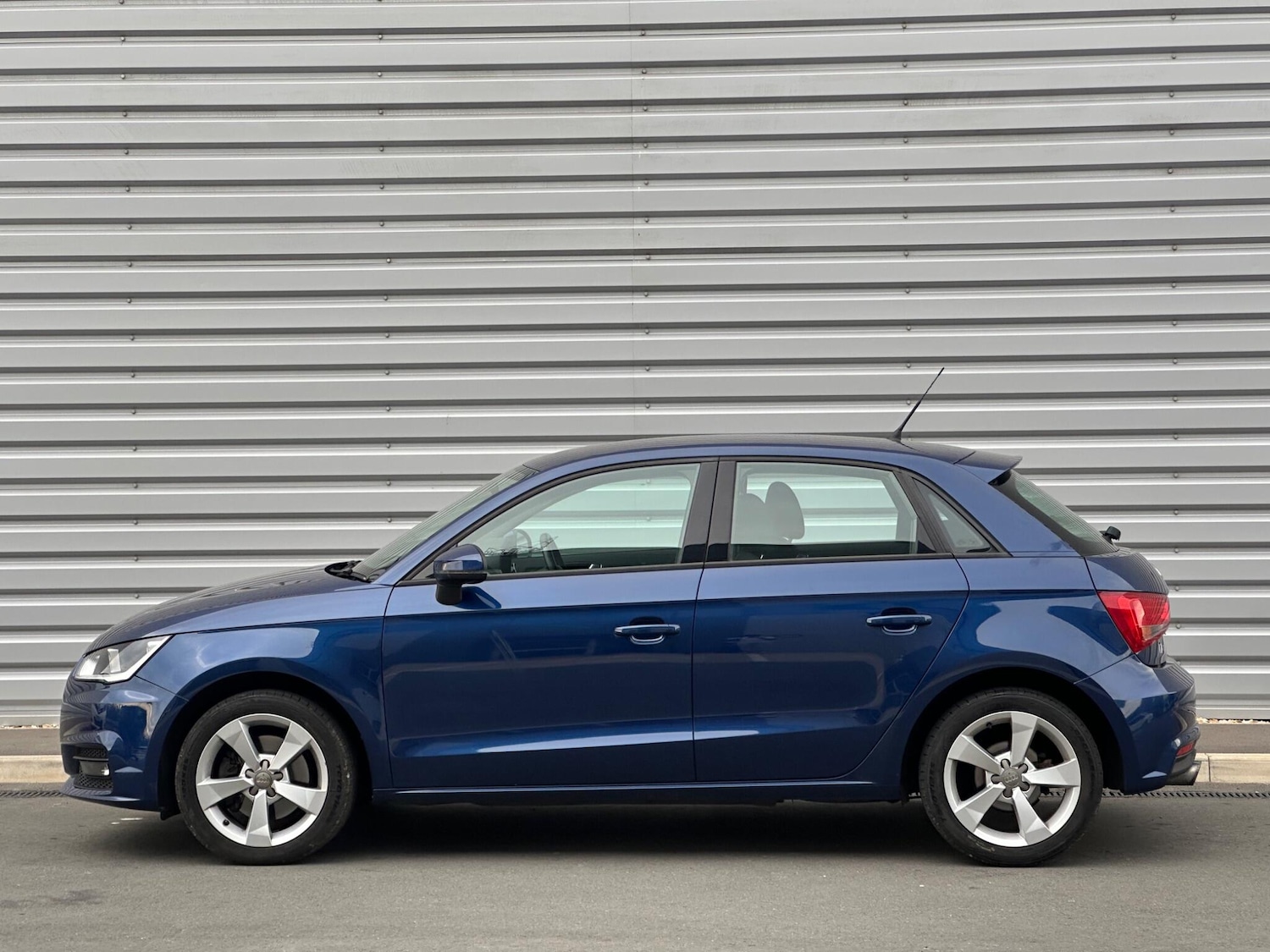 Used Audi A1 2015 for sale - 76094241: Photo 10