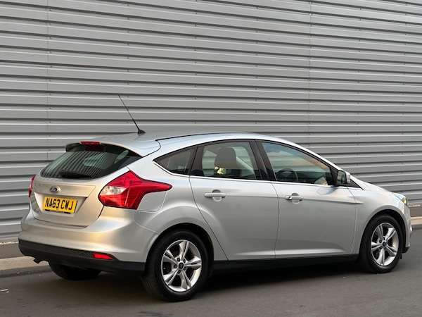 Used Ford Focus 2013 for sale - 76175401: Photo 16