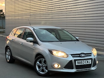 2013 (63) - 1.6 TDCi Zetec Euro 5 (s/s) 5dr