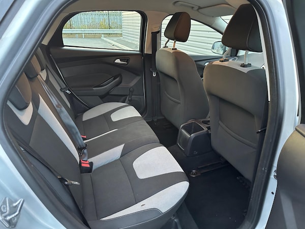 Used Ford Focus 2013 for sale - 76175401: Photo 32
