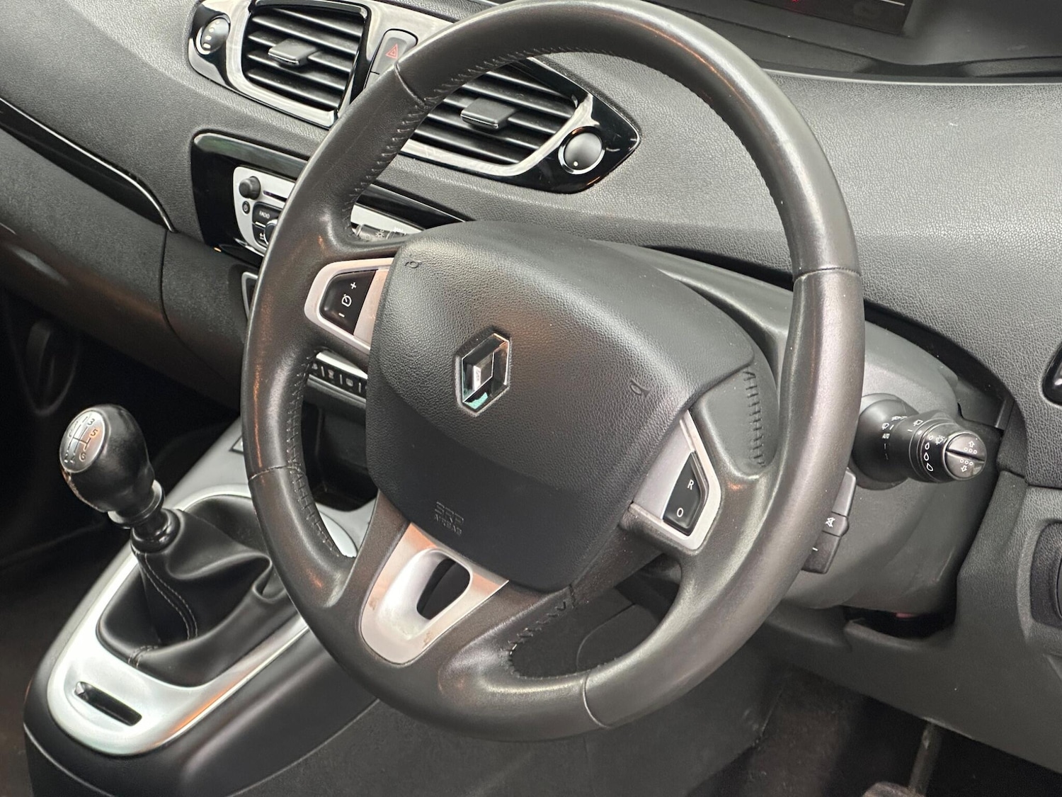 Used Renault Grand Scenic 2012 for sale - 76781194: Photo 62