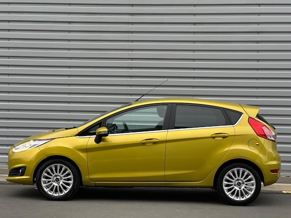 Used Ford Fiesta 2015 for sale - 76238545: Photo 11