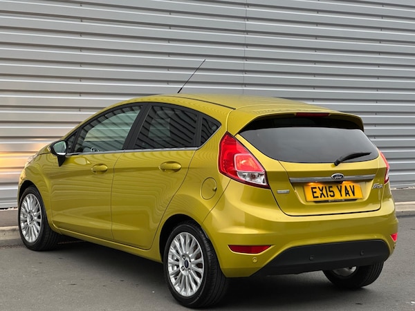 Used Ford Fiesta 2015 for sale - 76238545: Photo 24
