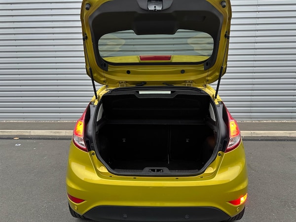 Used Ford Fiesta 2015 for sale - 76238545: Photo 36
