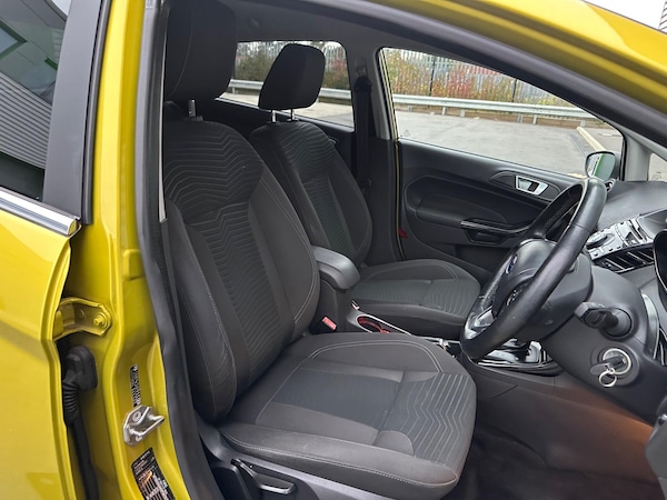 Used Ford Fiesta 2015 for sale - 76238545: Photo 52
