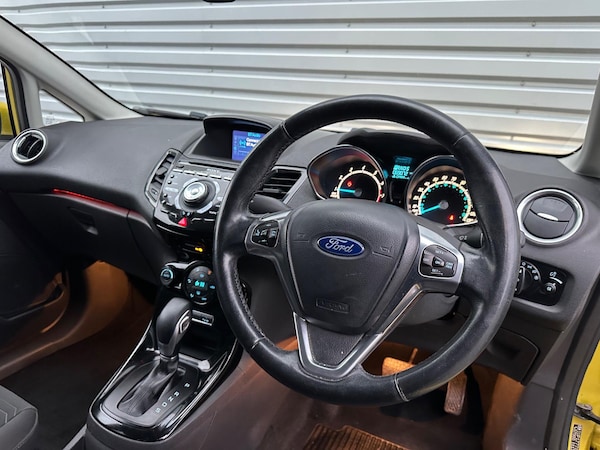 Used Ford Fiesta 2015 for sale - 76238545: Photo 62