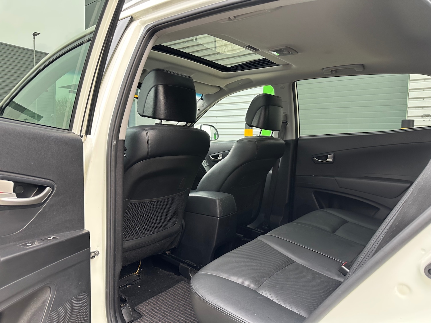 Used Ssangyong Korando 2014 for sale - 77989397: Photo 24