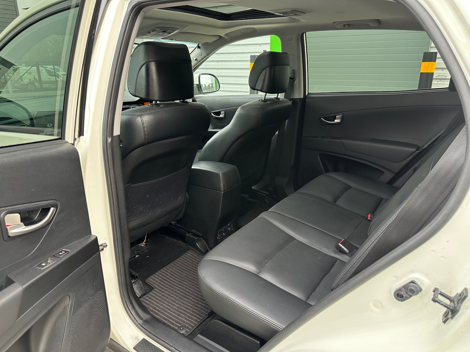 Used Ssangyong Korando 2014 for sale - 77989397: Photo 25