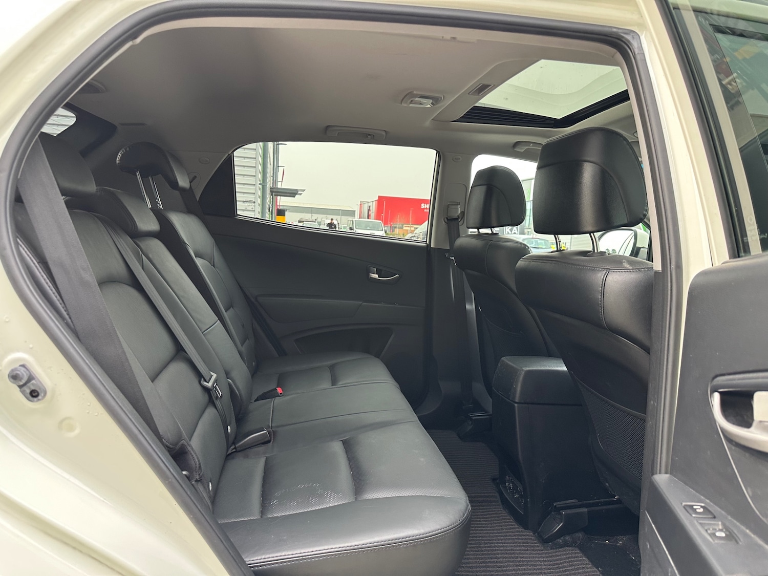 Used Ssangyong Korando 2014 for sale - 77989397: Photo 27