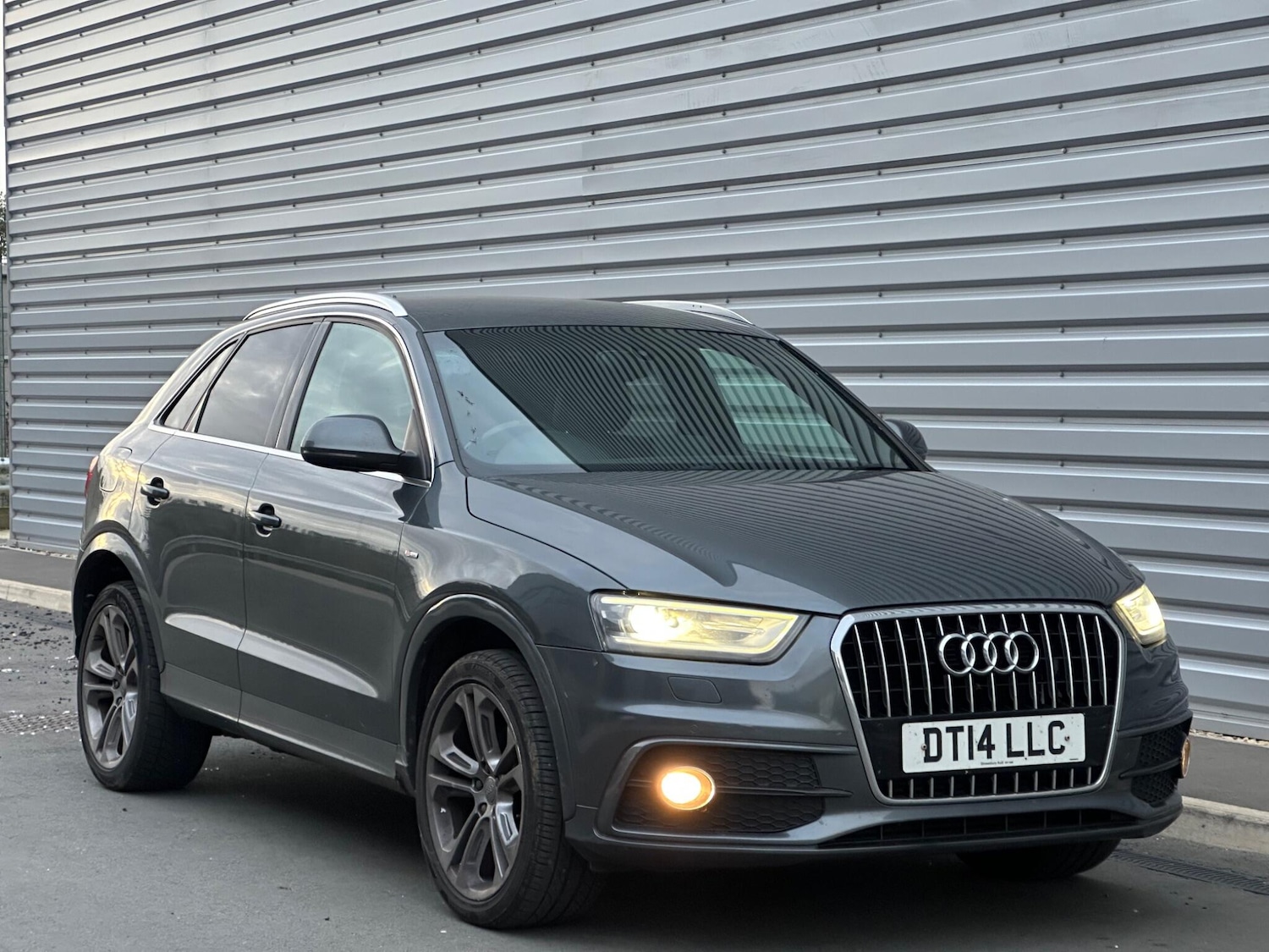 Used Audi Q3 2014 for sale - 76527695: Photo 18