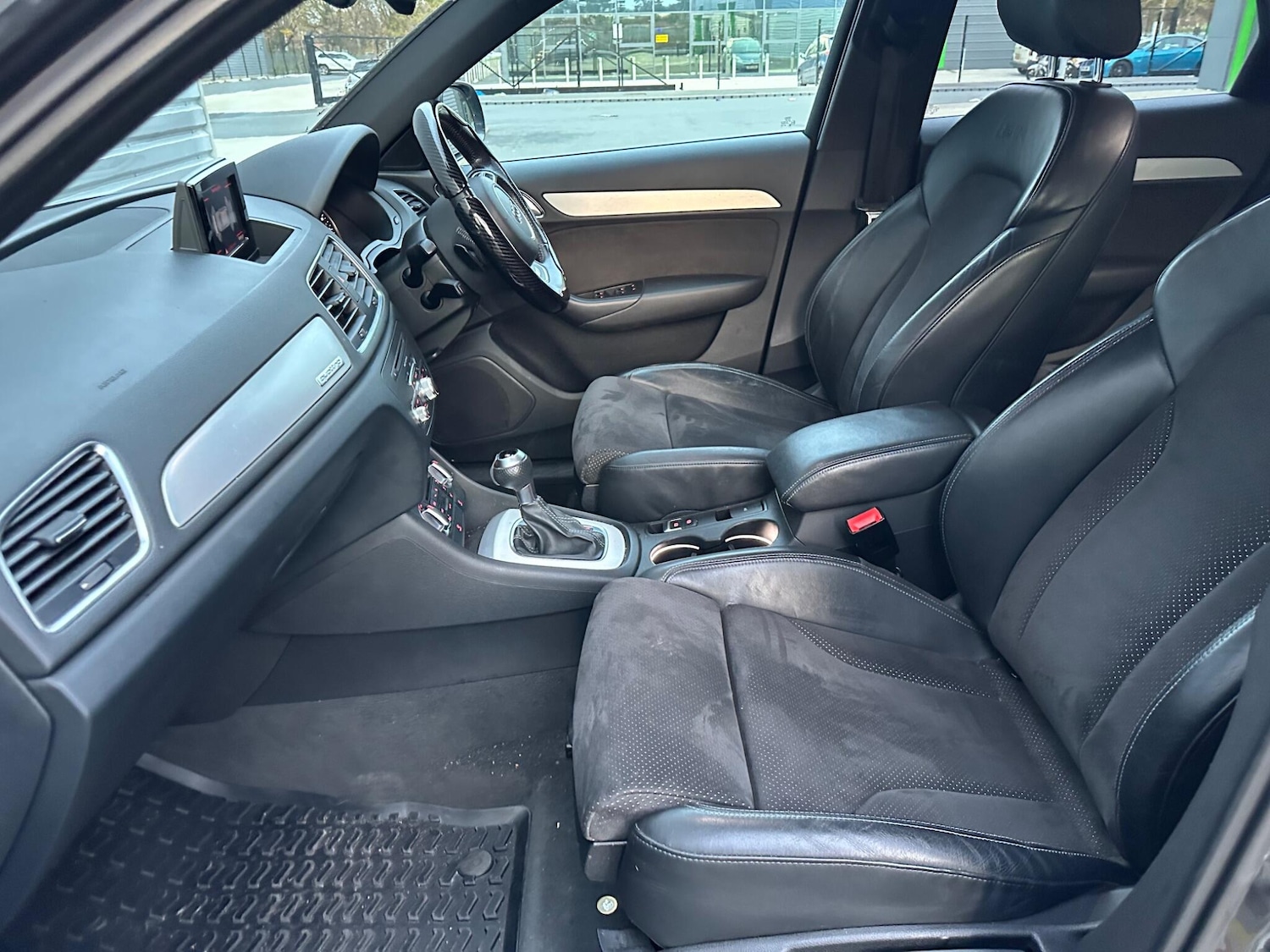 Used Audi Q3 2014 for sale - 76527695: Photo 34