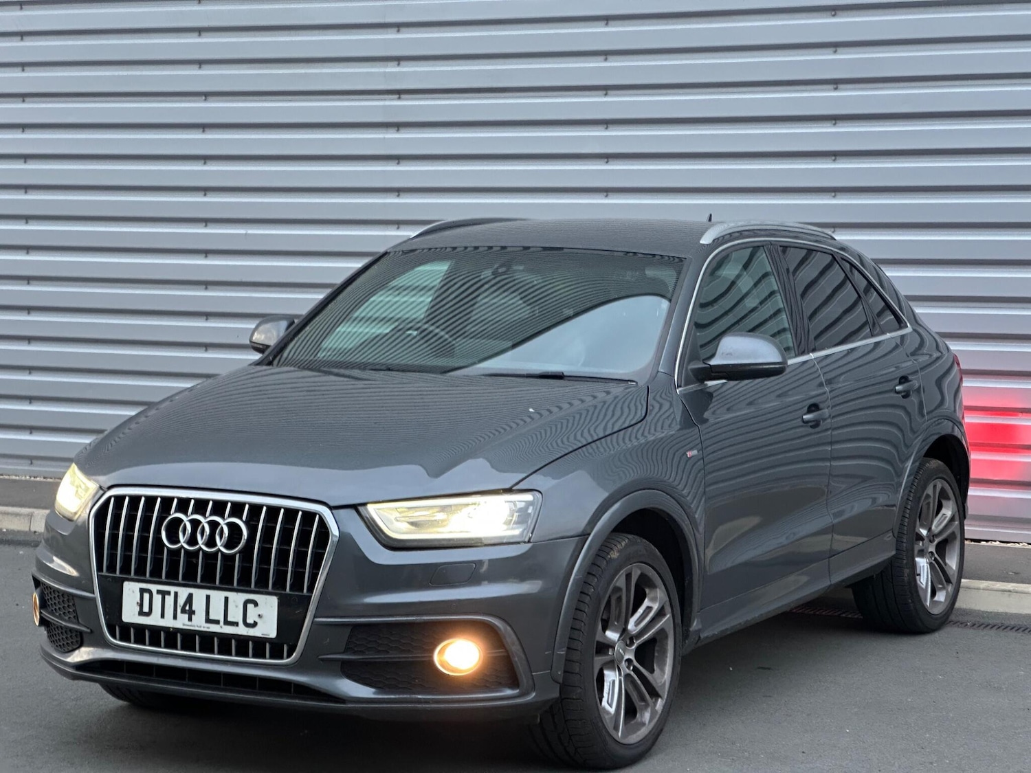 Used Audi Q3 2014 for sale - 76527695: Photo 5
