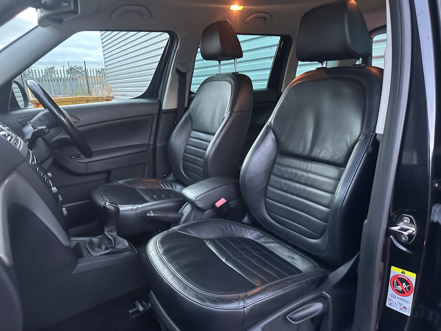 Used Skoda Yeti 2011 for sale - 77973137: Photo 32