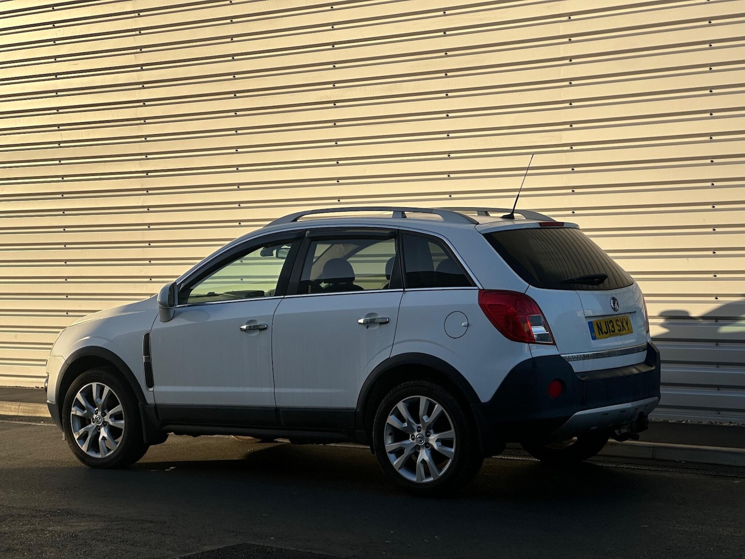 Used Vauxhall Antara 2013 for sale - 77016261: Photo 3