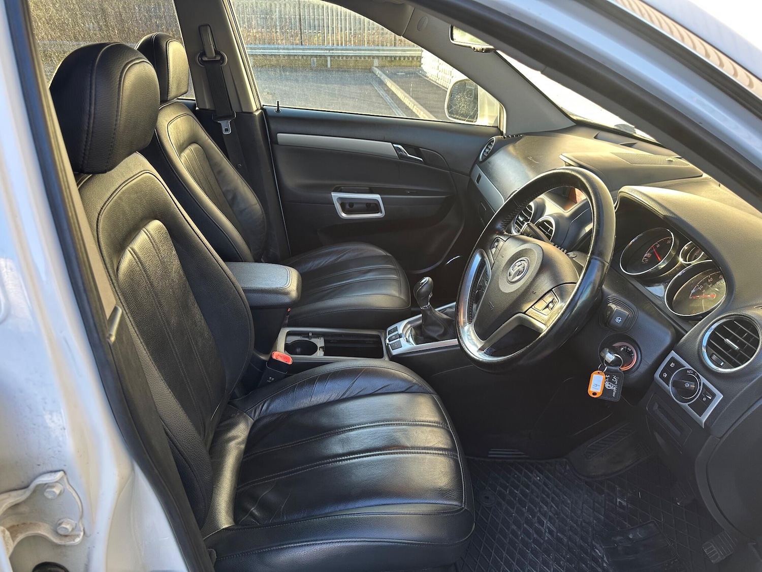 Used Vauxhall Antara 2013 for sale - 77016261: Photo 34