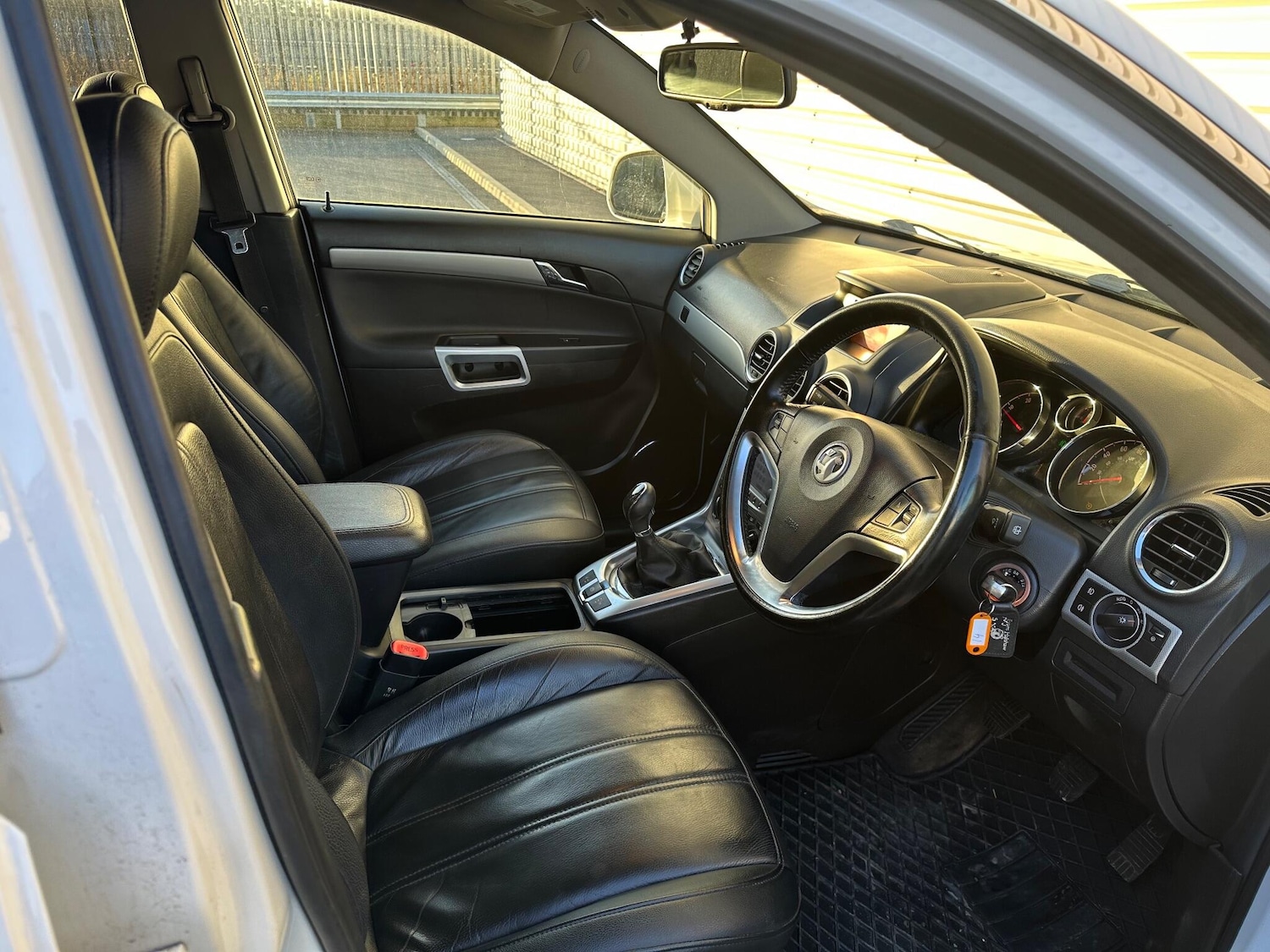 Used Vauxhall Antara 2013 for sale - 77016261: Photo 35