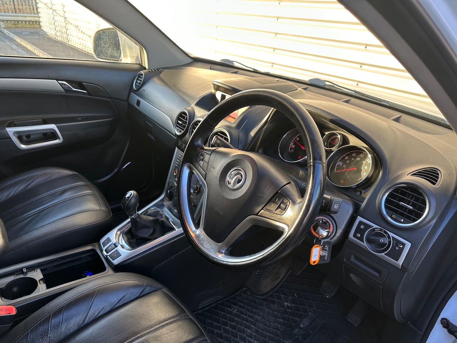 Used Vauxhall Antara 2013 for sale - 77016261: Photo 38