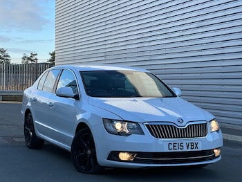 Used Skoda Superb 2015 for sale - 78966315: Photo