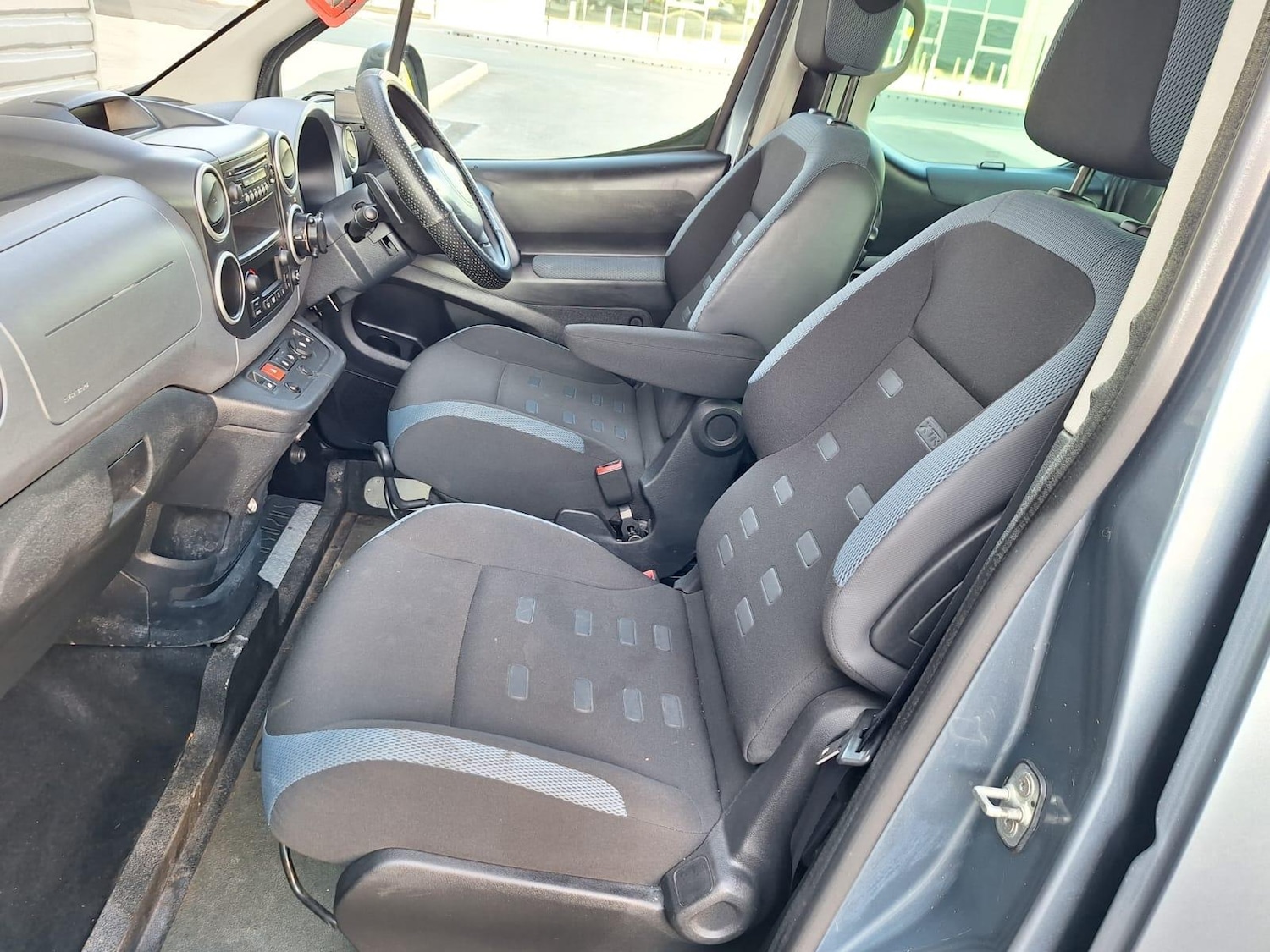Vehicle 21
