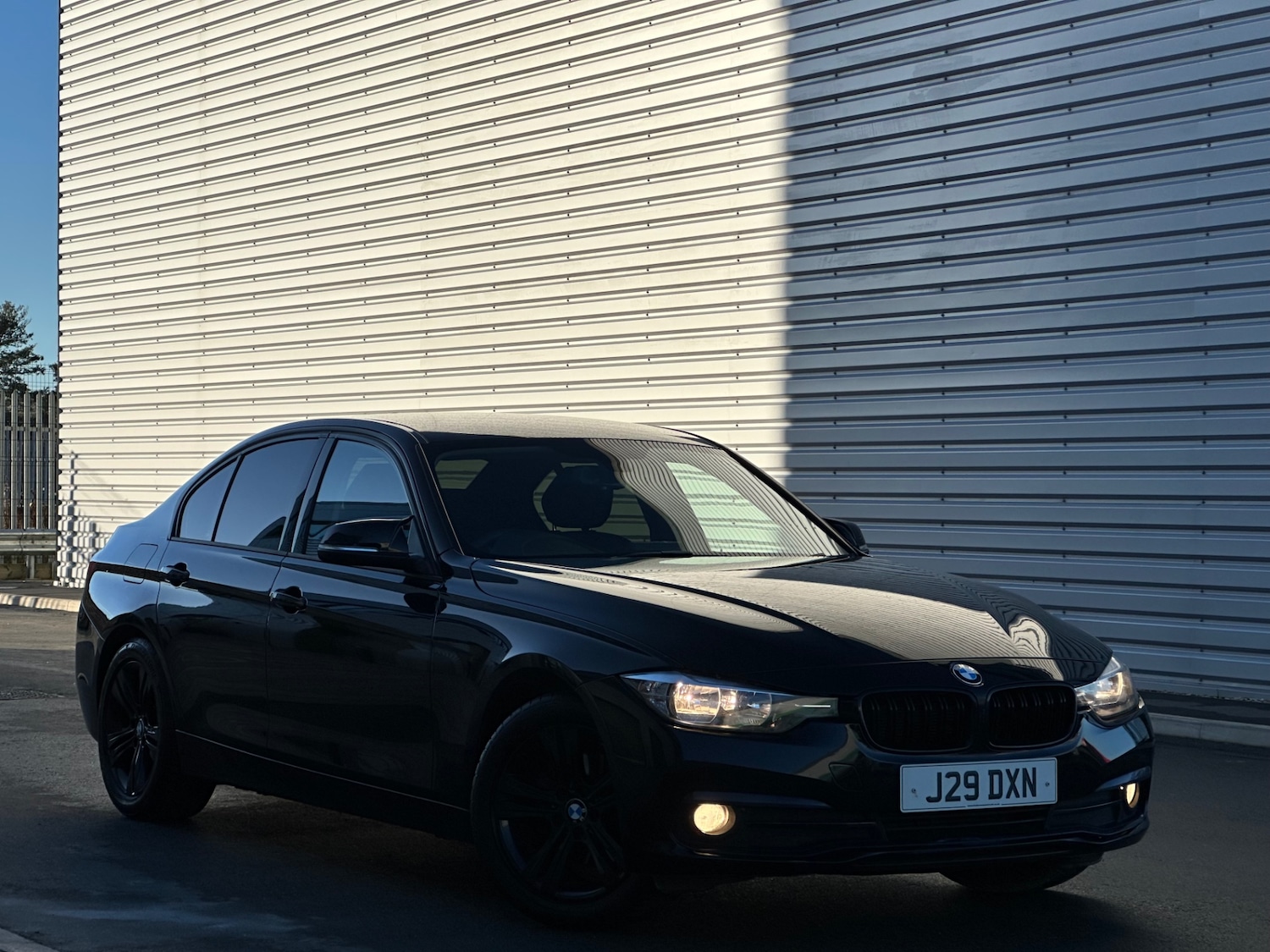 Used BMW 3 Series 2017 for sale - 76757366: Photo 1