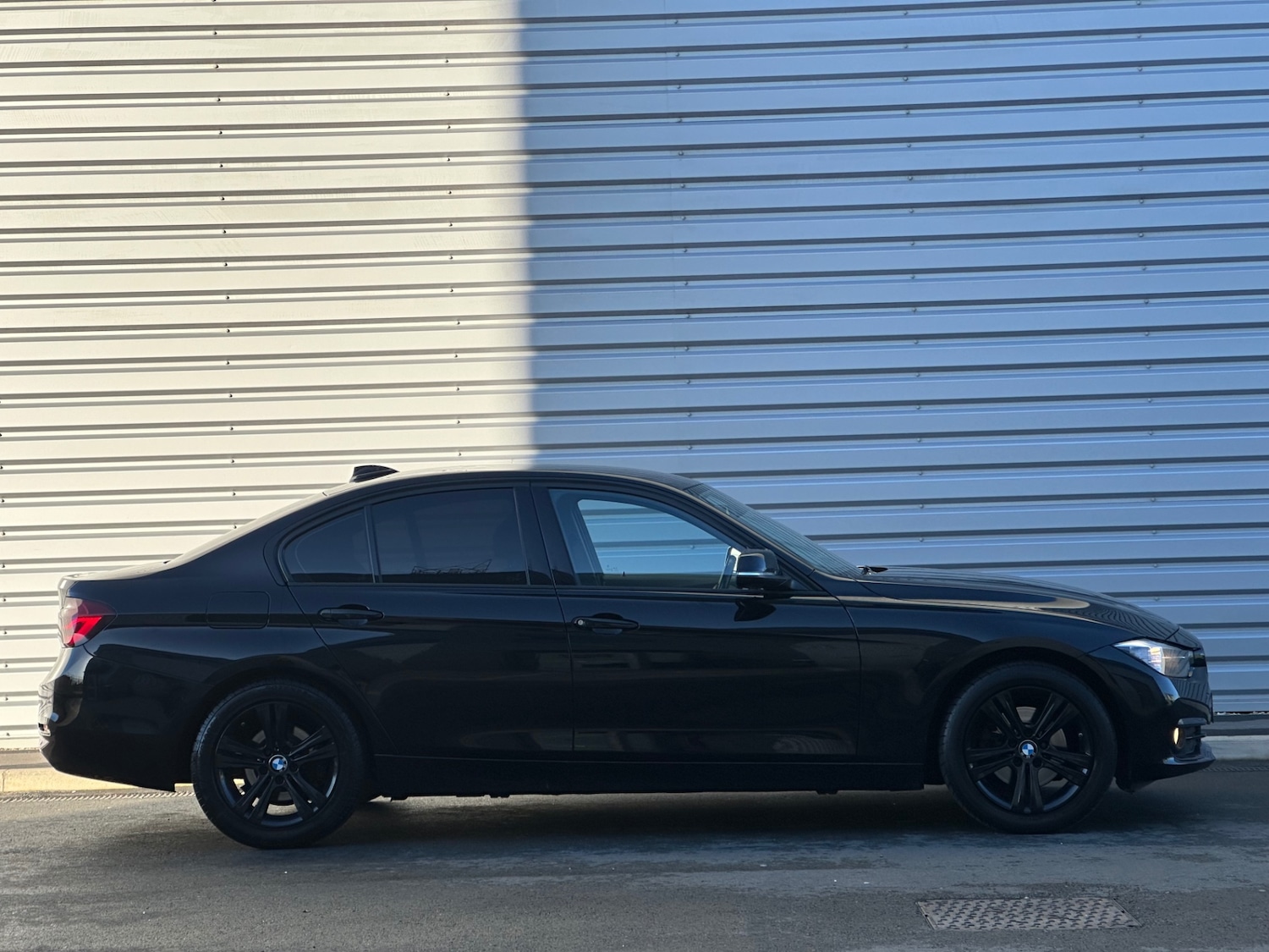 Used BMW 3 Series 2017 for sale - 76757366: Photo 17