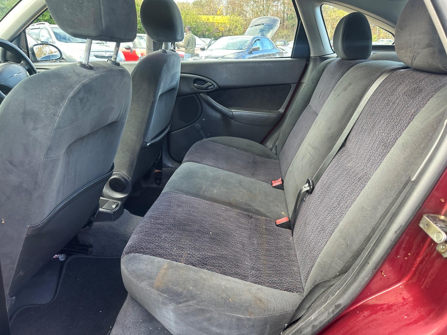 Used Ford Focus 2001 for sale - 76522252: Photo 13