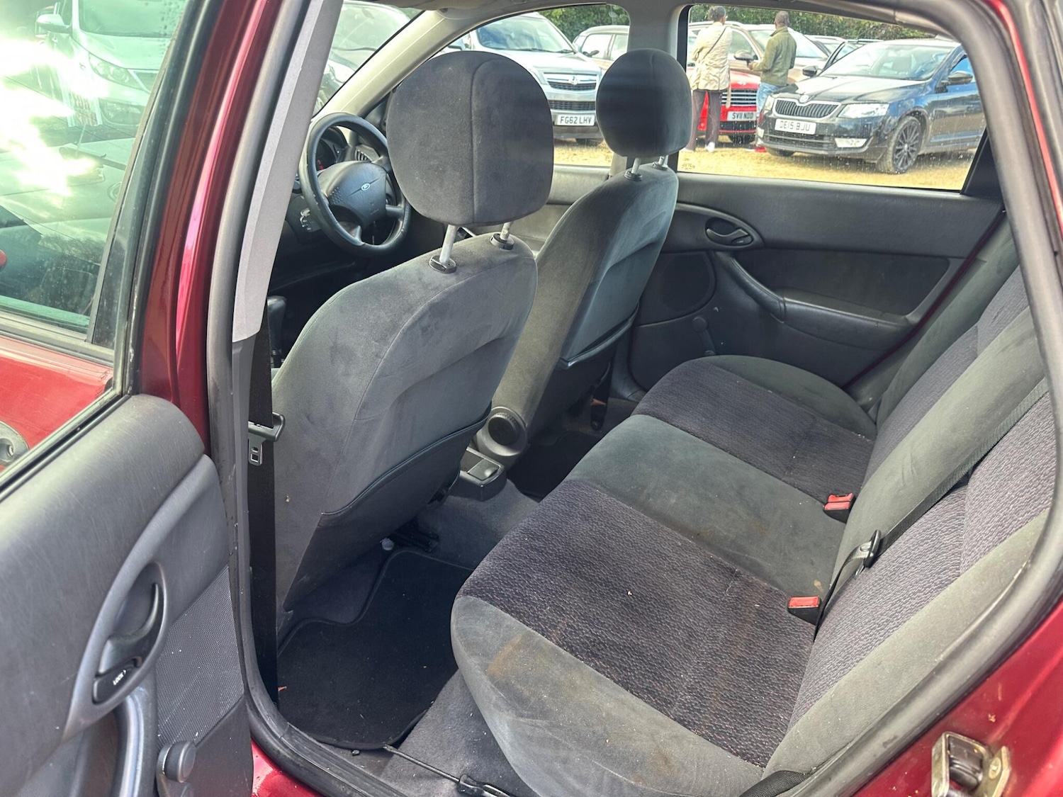 Used Ford Focus 2001 for sale - 76522252: Photo 14