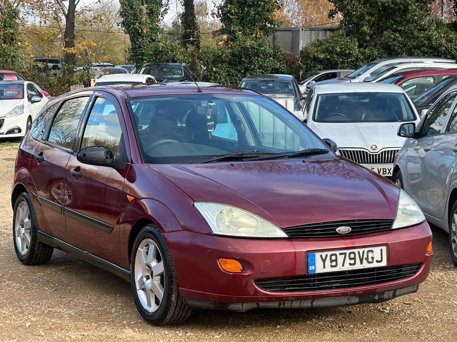 Used Ford Focus 2001 for sale - 76522252: Photo 2