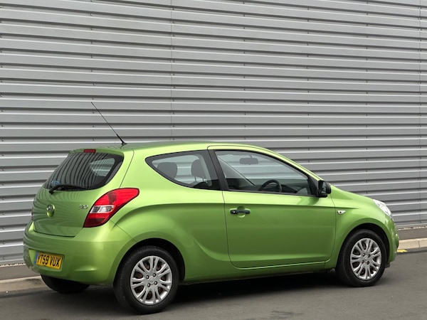 Used Hyundai i20 2009 for sale - 76239285: Photo 12