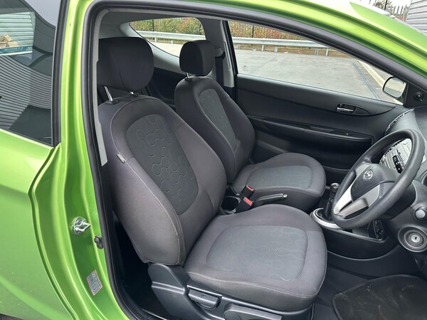 Used Hyundai i20 2009 for sale - 76239285: Photo 31