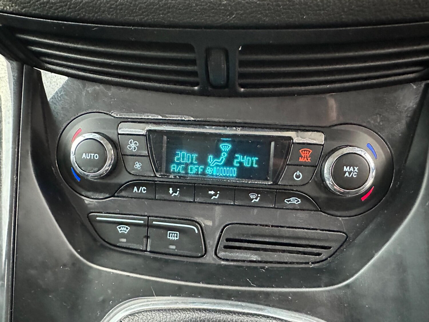 Used Ford Kuga 2014 for sale - 76781961: Photo 48