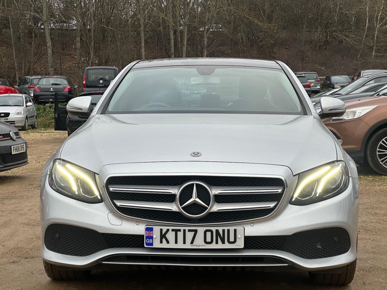 Used Mercedes-Benz E Class 2017 for sale - 77066917: Photo 2