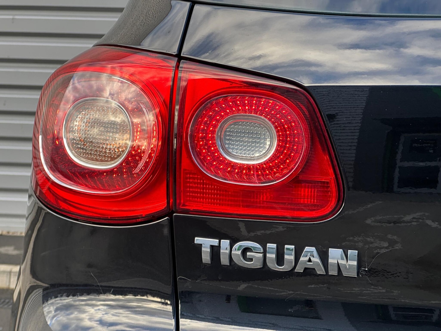 Used Volkswagen Tiguan 2011 for sale - 76886954: Photo 18