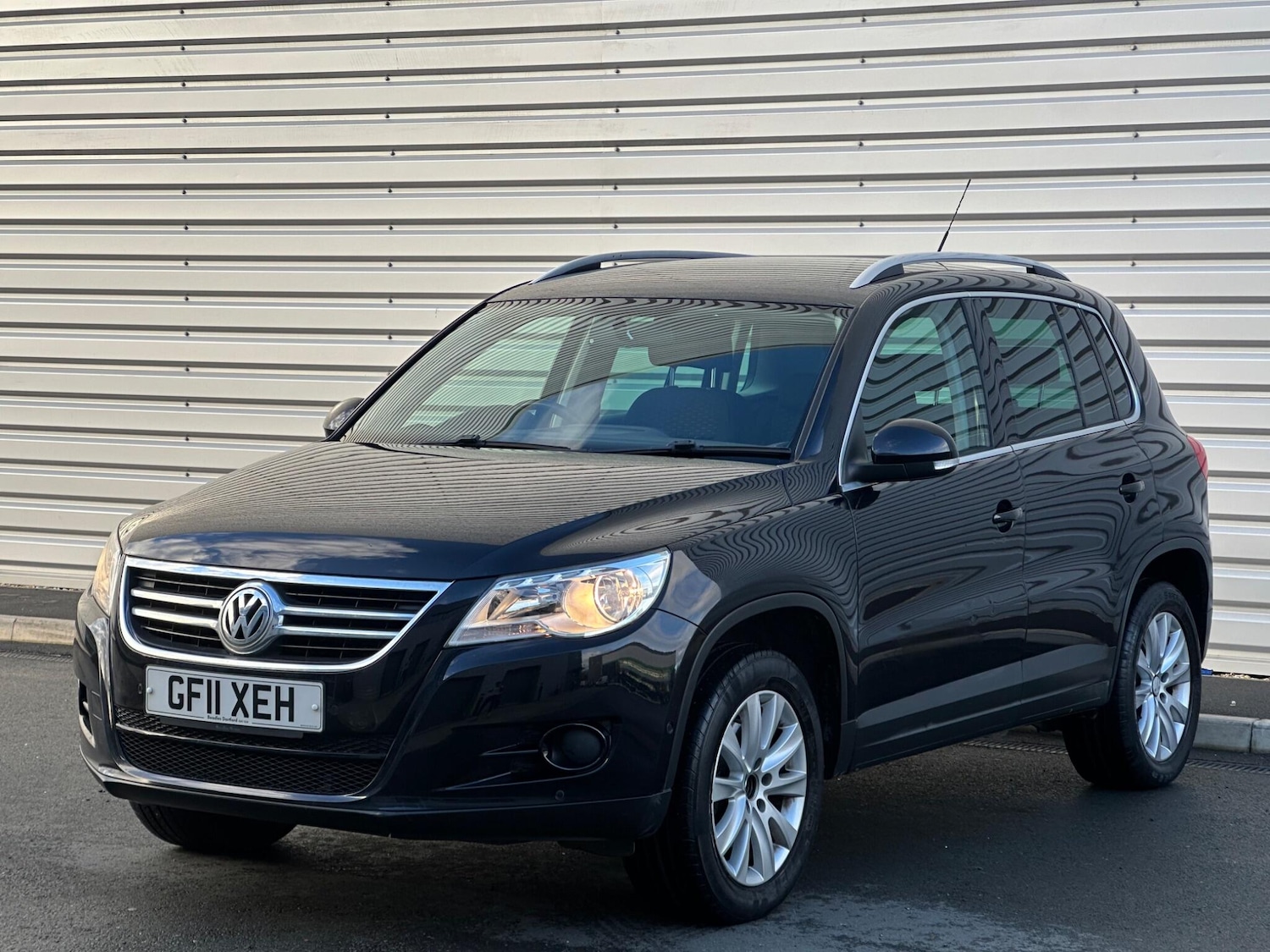 Used Volkswagen Tiguan 2011 for sale - 76886954: Photo 4