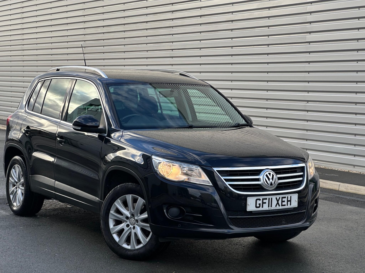 Used Volkswagen Tiguan 2011 for sale - 76886954: Photo 42